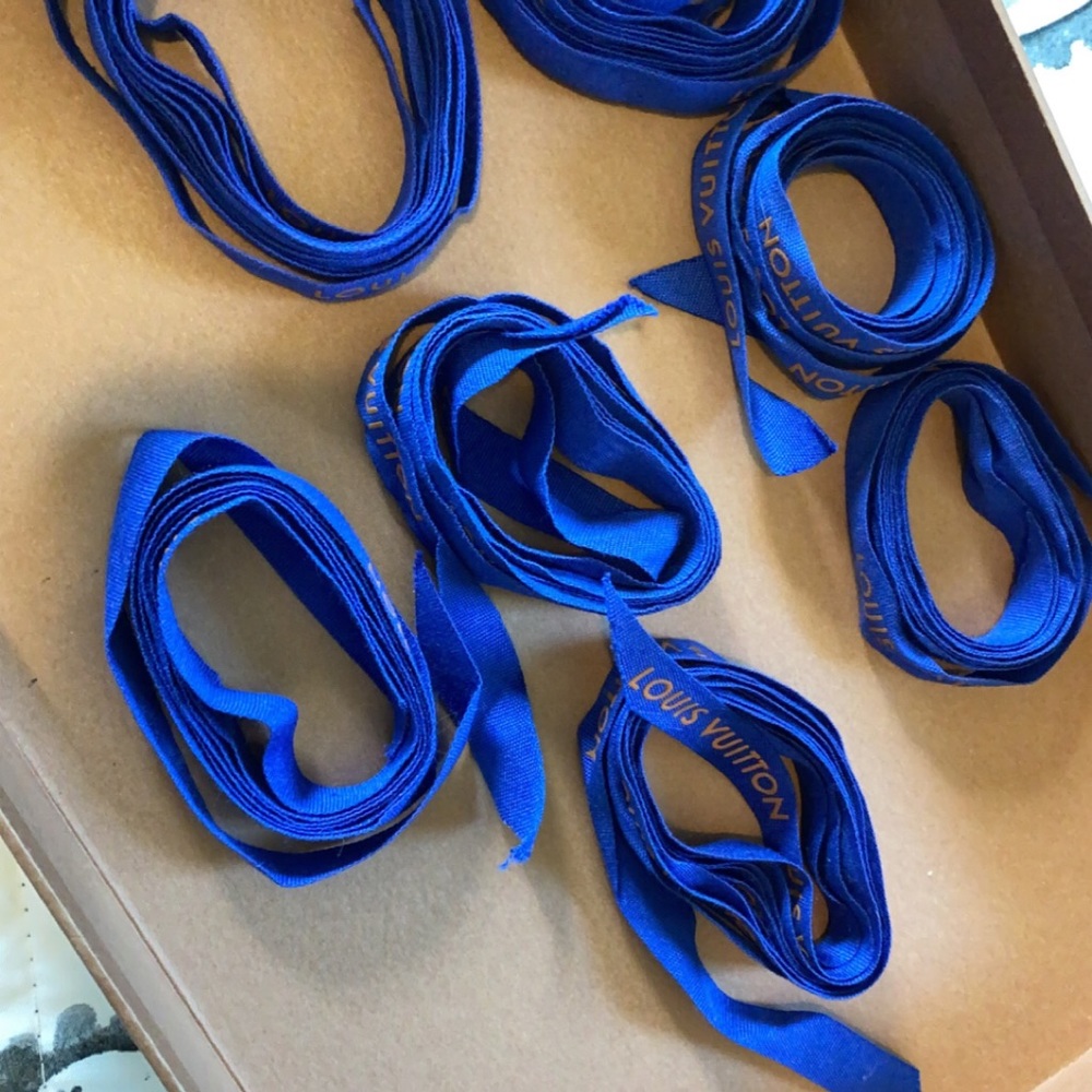 Louis Vuitton Ribbons